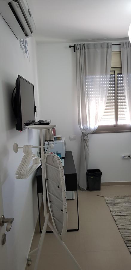 Private Bed/Bathroom In Netanya Dış mekan fotoğraf