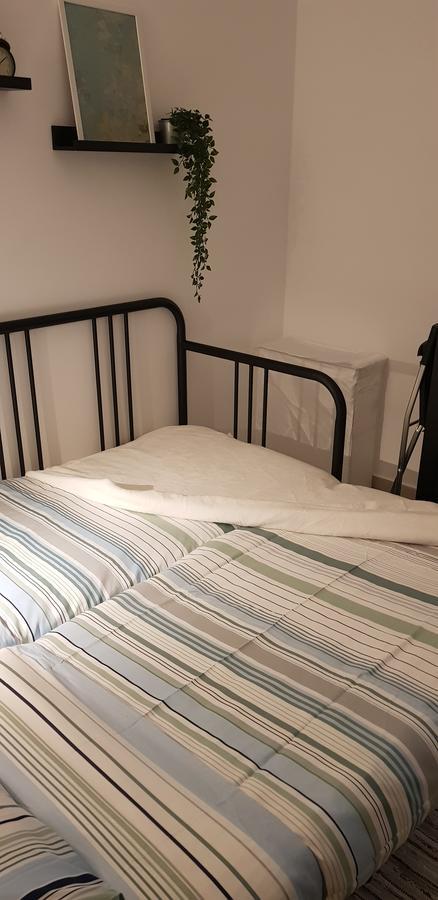 Private Bed/Bathroom In Netanya Dış mekan fotoğraf